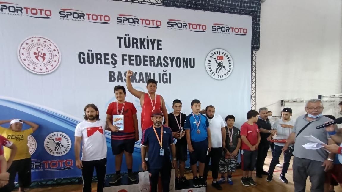 Türkiye Grekoromen Güreş Şampiyonası Efe DEMİR
